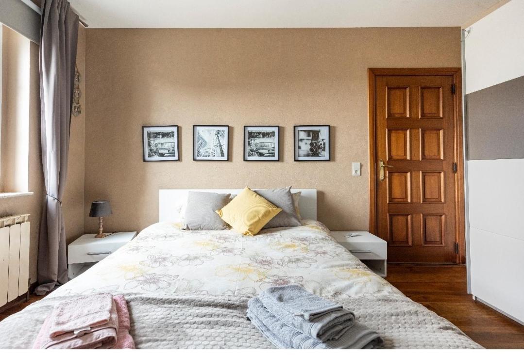 Joli Nid Au Coeur Des Ardennes Apartment Bièvre Exterior foto